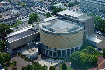 写真：函館市芸術ホール（ハーモニー五稜郭）