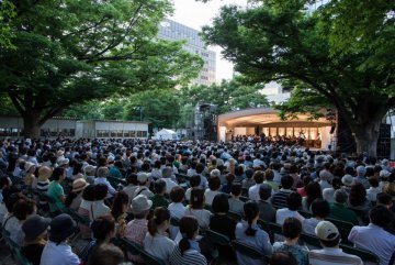 写真：大通公園西6丁目