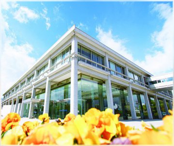 Photo：International Conference Center Hiroshima, Phoenix Hall