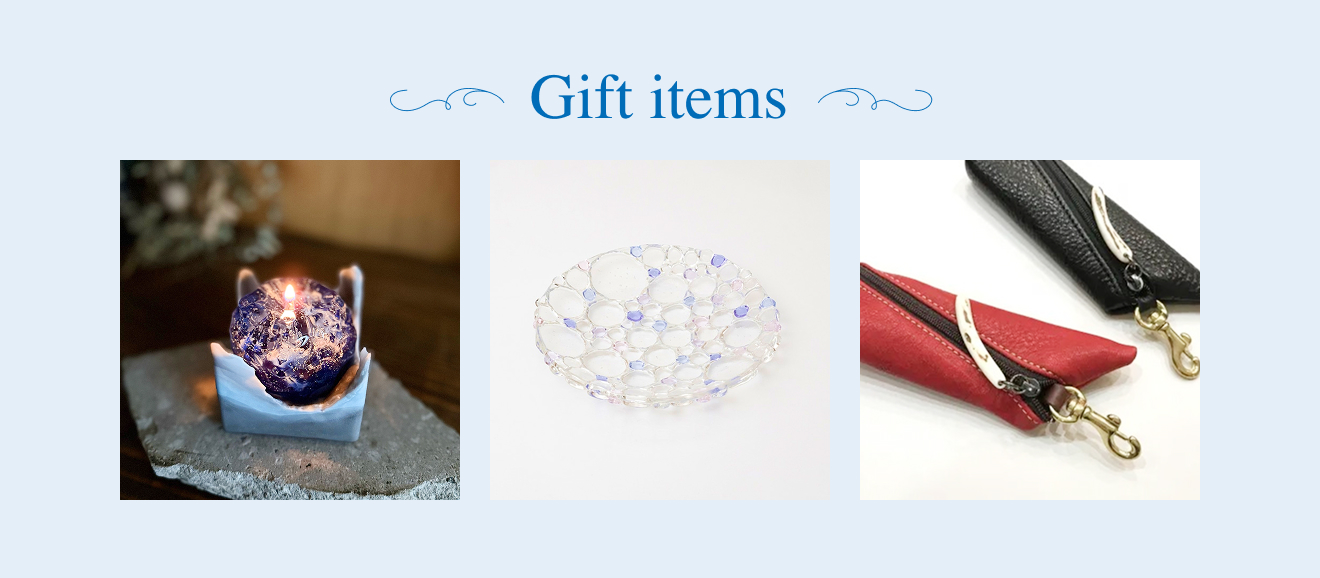 photo: Gift items