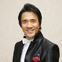 Eiji Oue