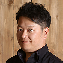 Hiroyuki Konno, baritone