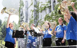 写真：フェスティバル