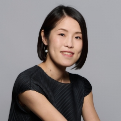 佐久間晃子