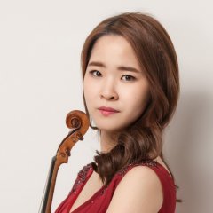 Han Na Lee