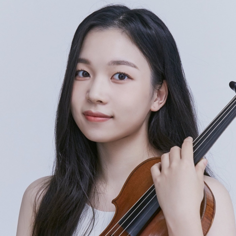 Jisu Youn